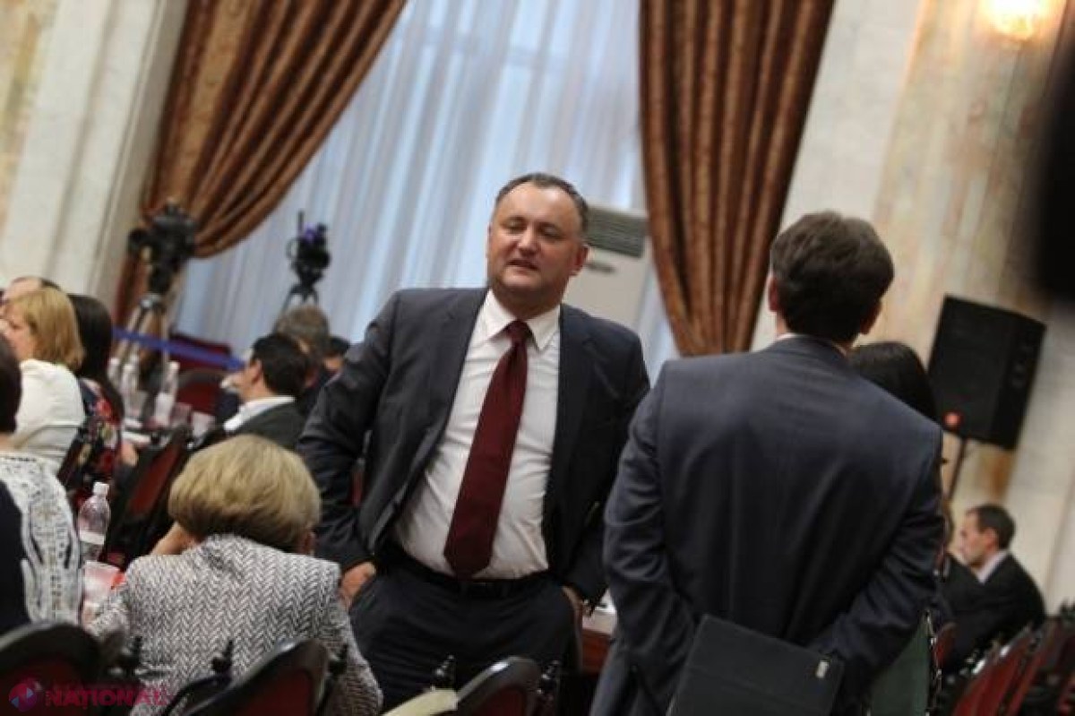 Igor Dodon, îndemnat de unii colegi să PĂRĂSEASCĂ șefia partidului