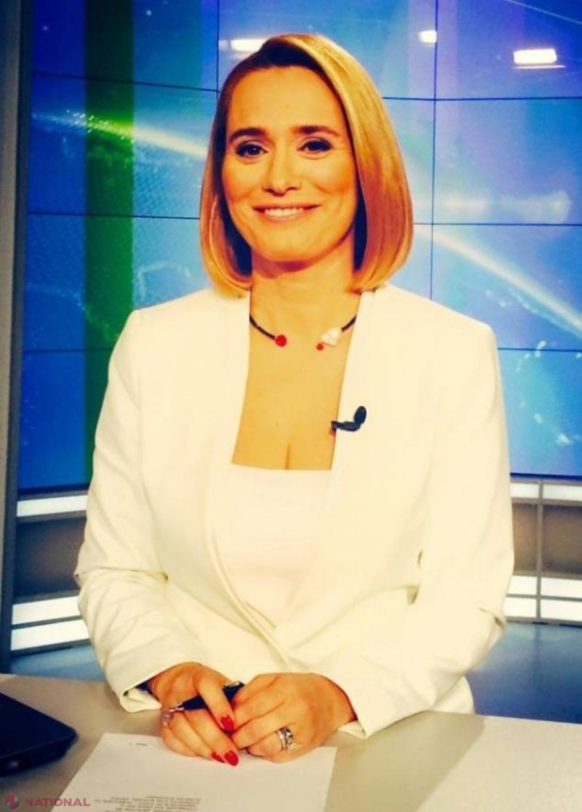 FOTO // Andreea Esca, cu burtică de gravidă! Imagine superbă cu îndrăgita ştiristă! „O viitoare mămică foarte frumoasă” 