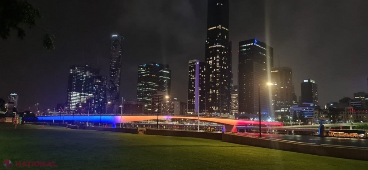 Australia: Tricolorul românesc, proiectat pe clădiri emblematice din Brisbane cu ocazia Zilei Naţionale de 1 decembrie 