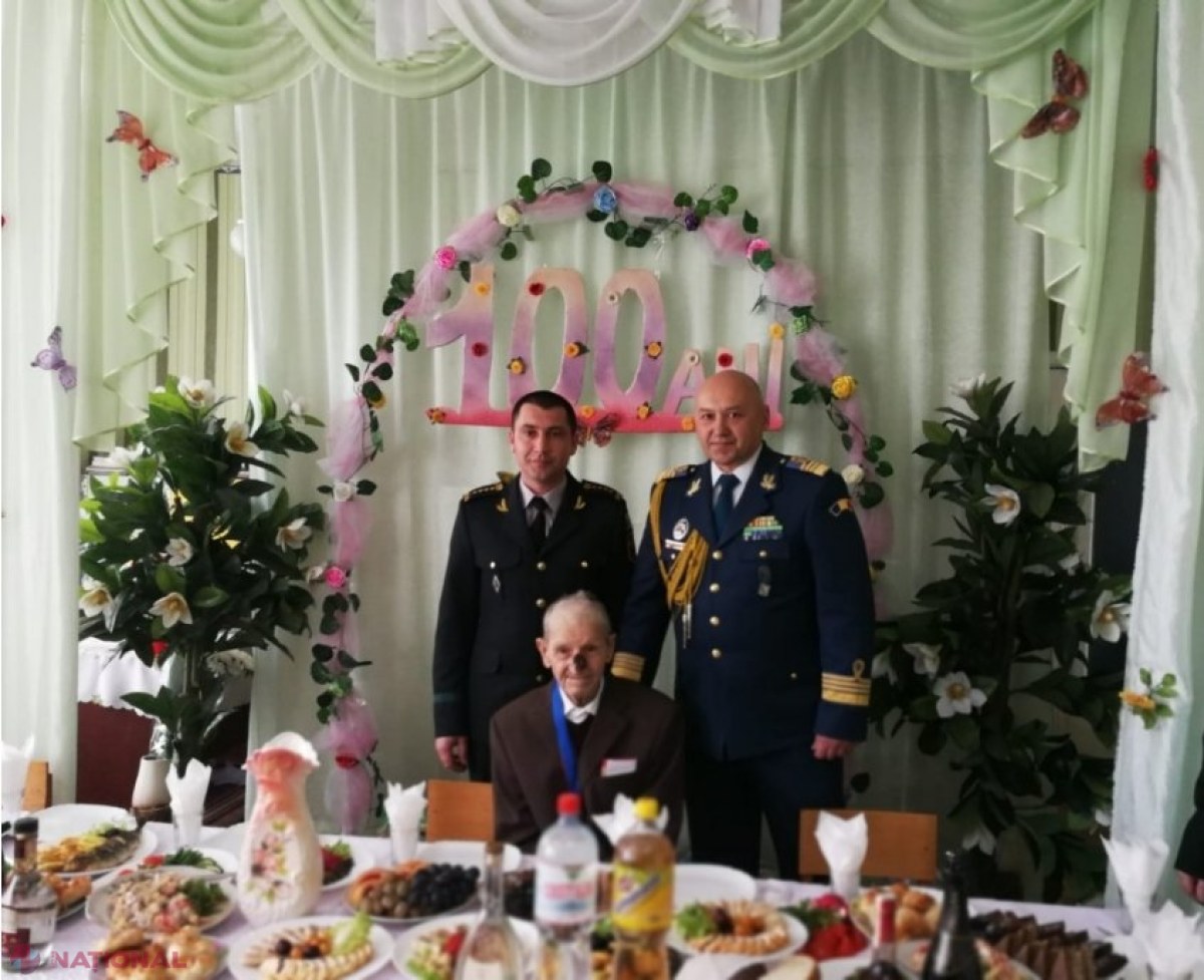 Un veteran al Armatei Române care locuiește la Soroca, diplomă din partea Ambasadorului Daniel Ioniță la împlinirea a 100 de ani