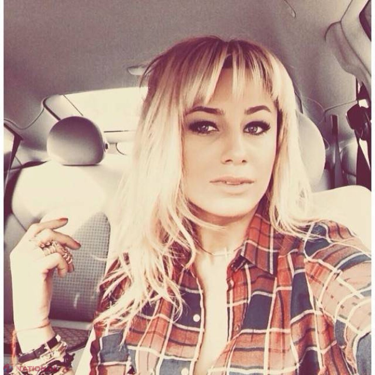 FOTO // Natalia Gordienco, cu noua mașină parcată neregulamentar! 
