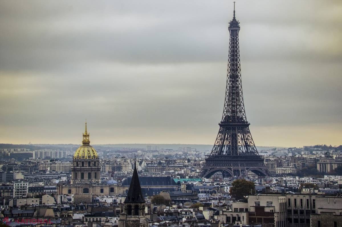 Atentatele din Franța au ieftinit vacanțele. Cât costă să petreci Ziua Îndrăgostiților la Paris?