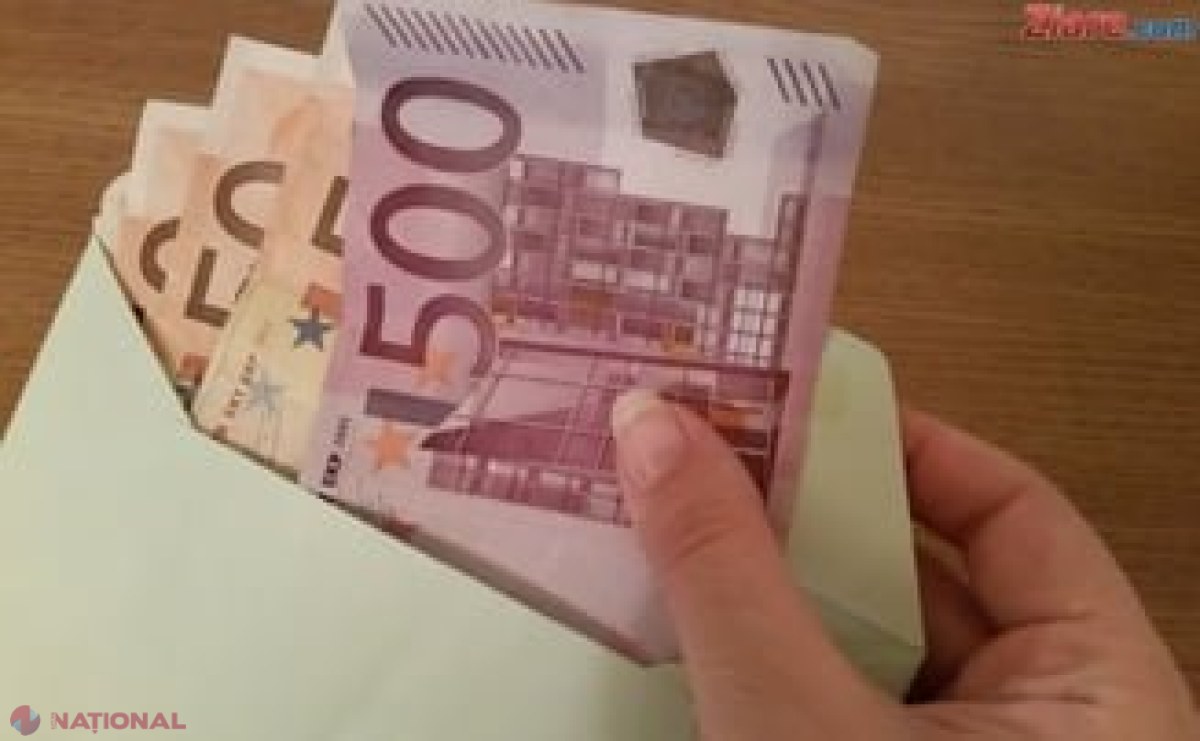 Un agent de pază dintr-un mall din București a găsit un plic cu 33.000 de euro într-un coș de cumpărături