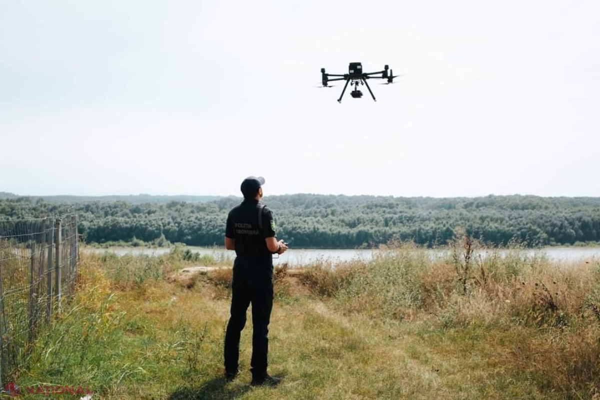 Polițiștii de frontieră din R  Moldova învață să mânuiască drone