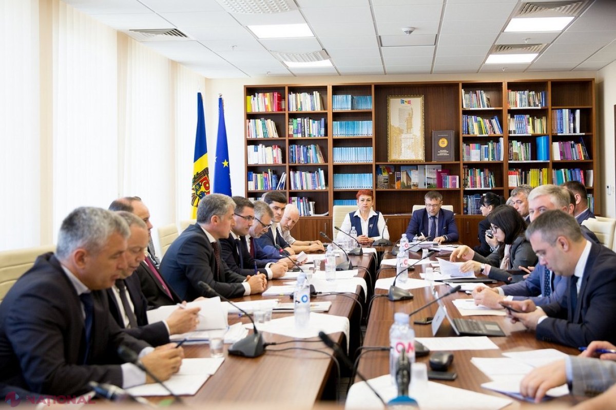 De ce dosarele Filat, Șor și Chirtoacă au fost sau mai sunt judecate cu UȘILE ÎNCHISE: Răspunsul procurorului general, deranjat de „titlurile frumoase” din presă