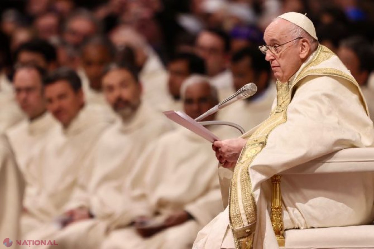 Papa Francisc, spitalizat cu dublă pneumonie: Sănătatea Suveranului Pontif de 88 de ani în prim-plan