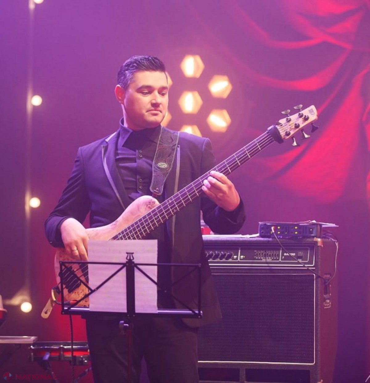 Artiștii din R. Moldova deplâng moartea basistului răspus de COVID-19 la vârsta de doar 33 de ani: „Un muzician de excepție care mânuia cu măiestrie o mulțime de instrumente...”