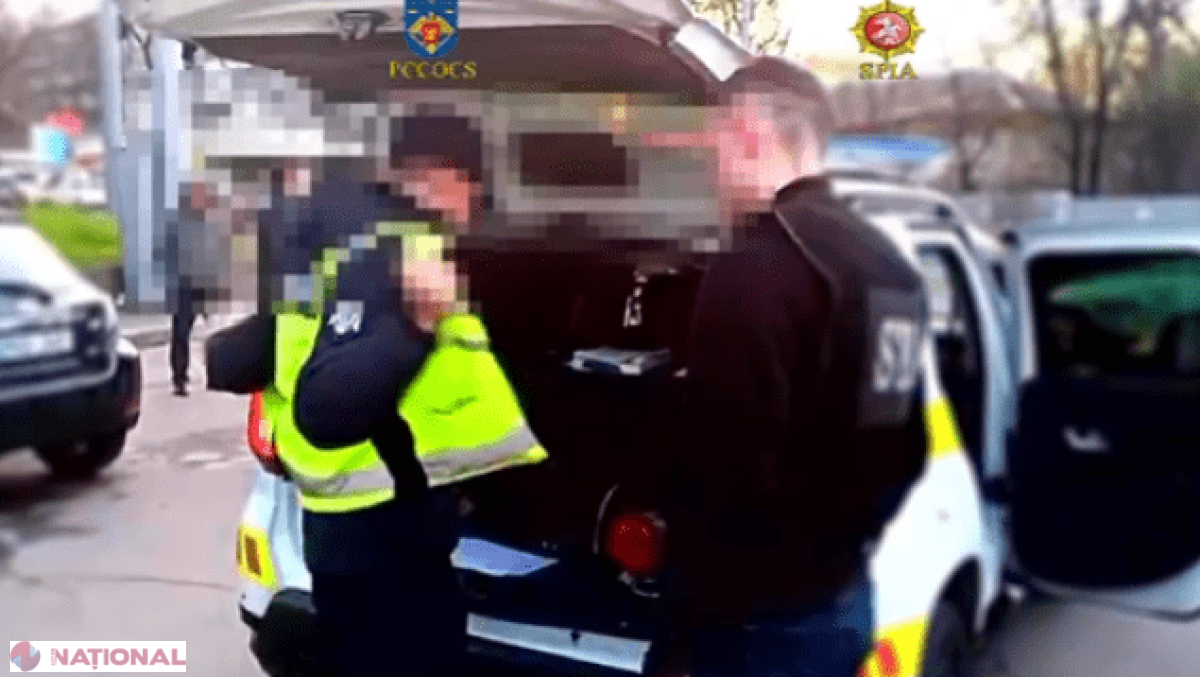 Inspector al Poliției reținut pentru corupție și falsificare de acte în scandalul amenzilor atribuite ilegal în Chișinău