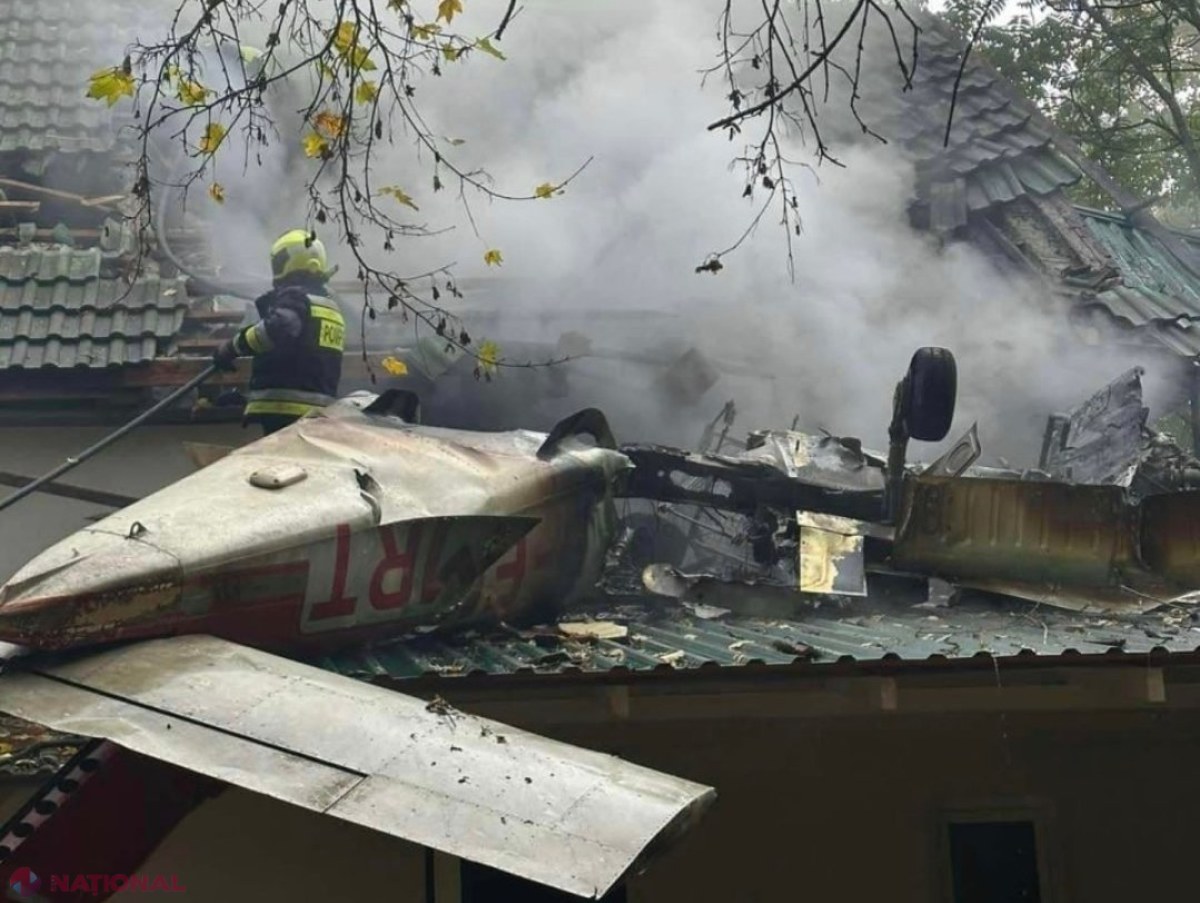 FOTO // Un avion de mici dimensiuni s-a PRĂBUȘIT la Vadul lui Vodă. Pilotul a murit în urma accidentului