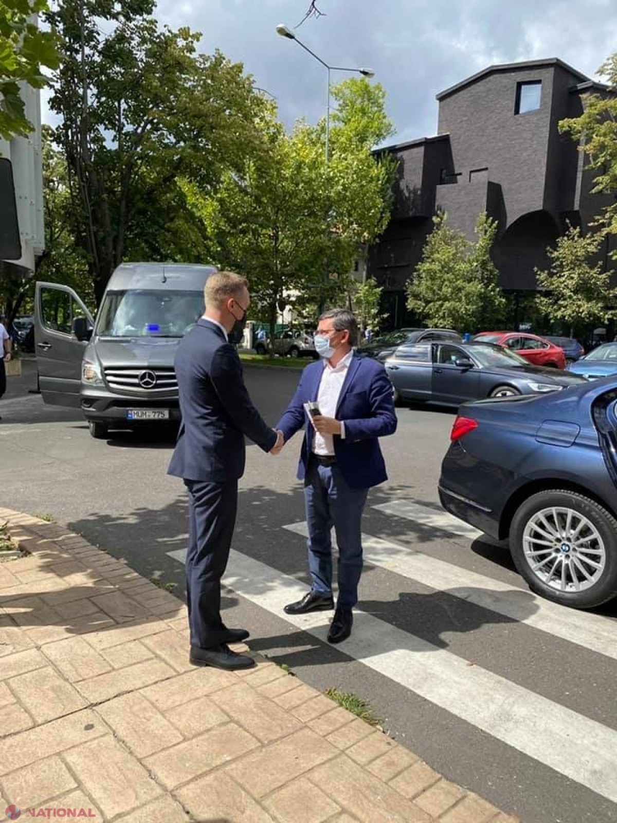 FOTO // Spicherul Igor Grosu, în vizită la DRRM din cadrul Guvernului României. Adrian Dupu: „Cetățenii R. Moldova trebuie să beneficieze cât mai mult din apropierea dintre cele două state”