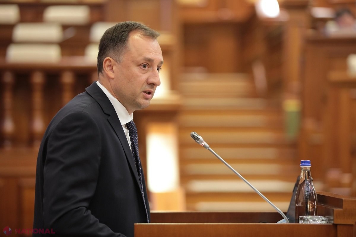 Deputatul Denis Ulanov, sancționat financiar pentru absențe nemotivate în Parlament