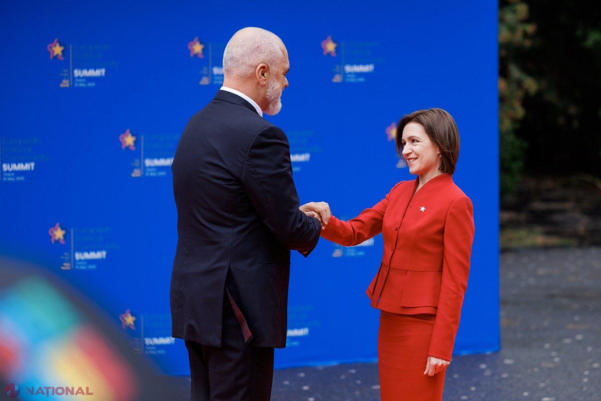 Maia Sandu, la Summitul Comunității Politice Europene: „Lucrăm pentru a aduce securitate și pace regională, sprijin pentru reziliența economică a R. Moldova și să parcurgem pașii următori pe drumul nostru către aderarea la UE