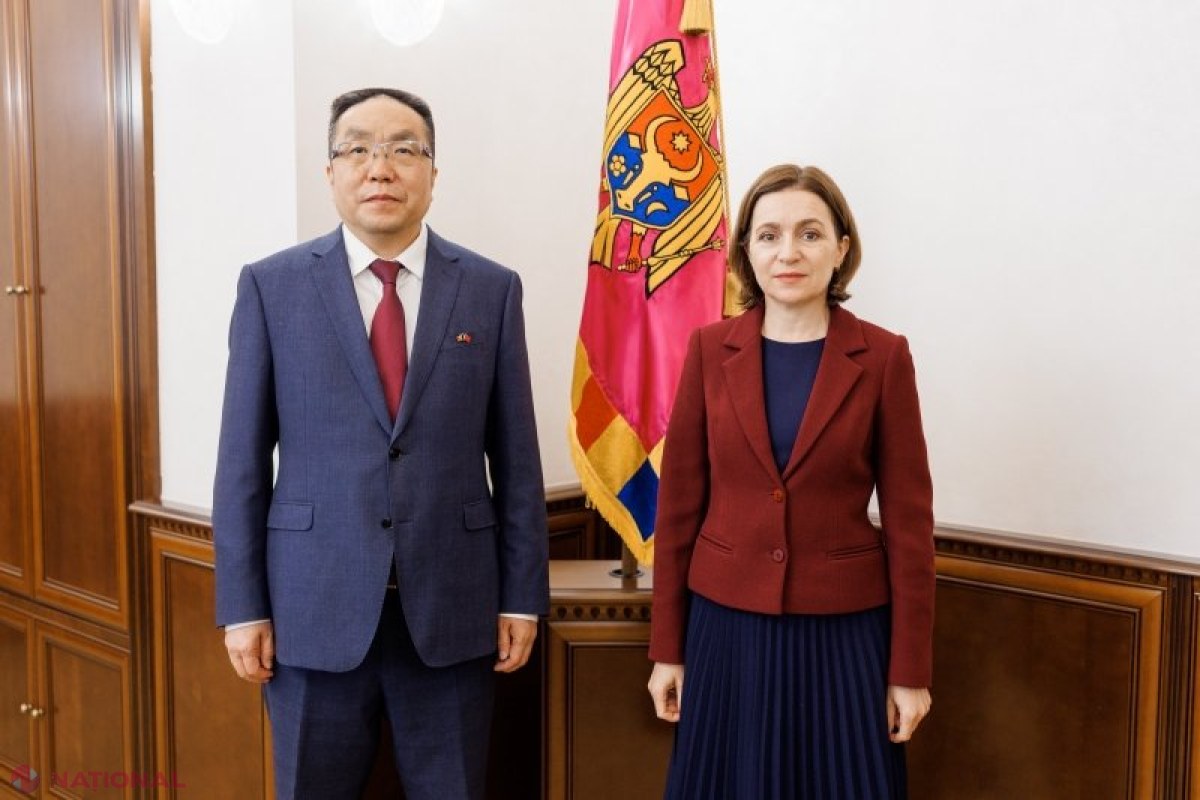 Maia Sandu și ambasadorul chinez Yan Wenbin discută despre consolidarea legăturilor moldo-chineze și investițiile strategice în Moldova