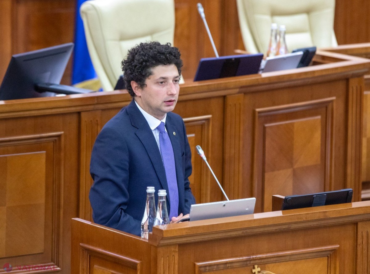 Simion îndeamnă moldovenii să se opună PAS, acuzat de Radu Marian că subminează aderarea la UE