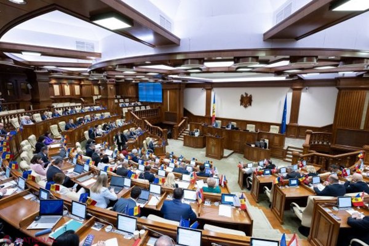 Parlamentul elimină articolele problematice din legea privind corupția electorală la solicitarea Maiei Sandu