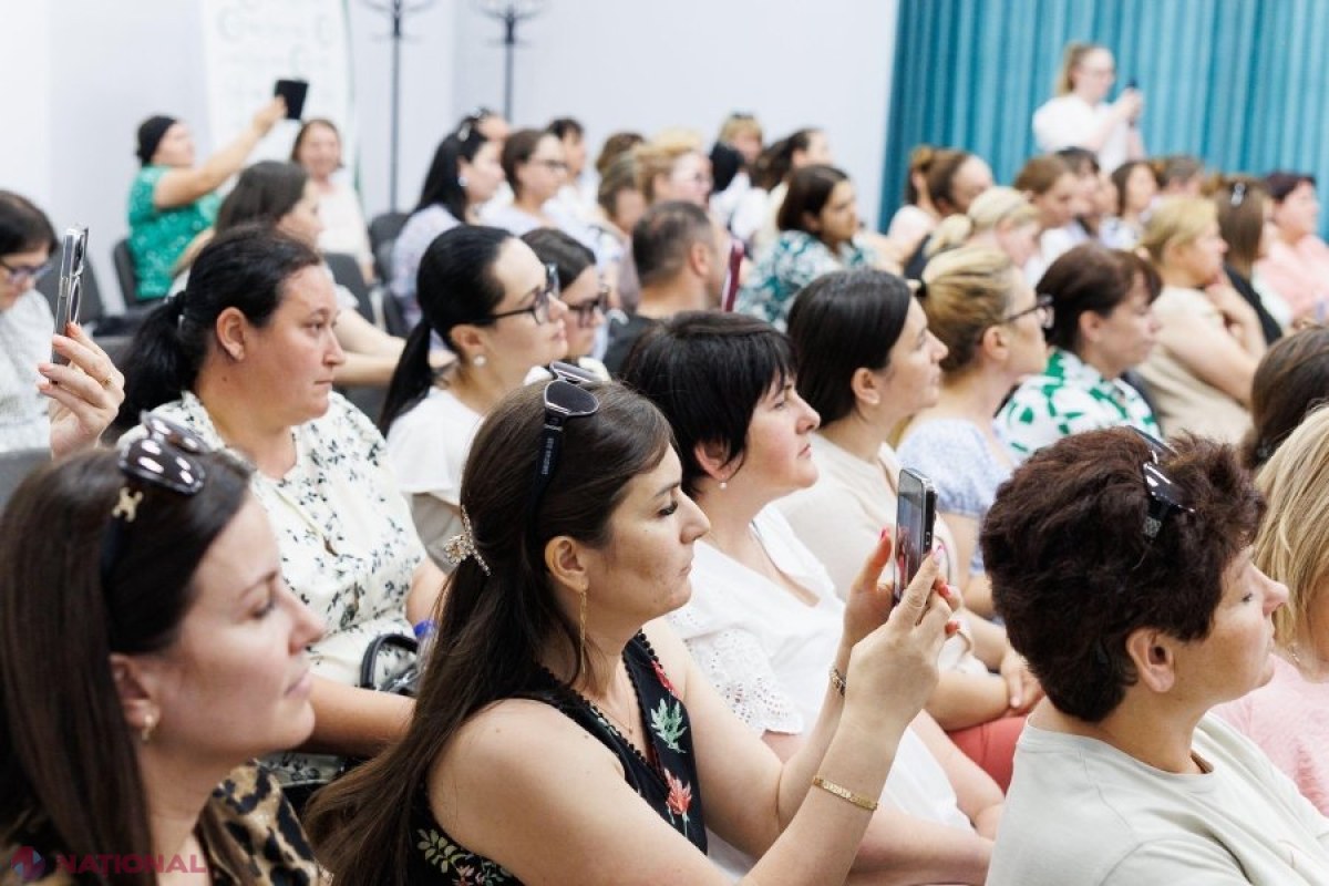 Program inovator de formare pentru educatori în predarea limbii găgăuze la Comrat, cu prezența Maiei Sandu și Dan Perciun