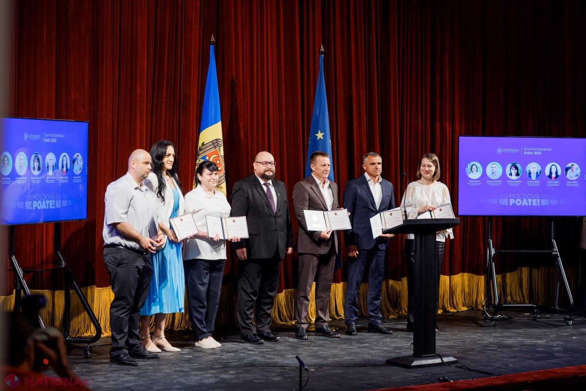 Funcționari publici din R. Moldova, premiați pentru dedicația lor. Mesajul Maiei Sandu către profesioniștii țării.