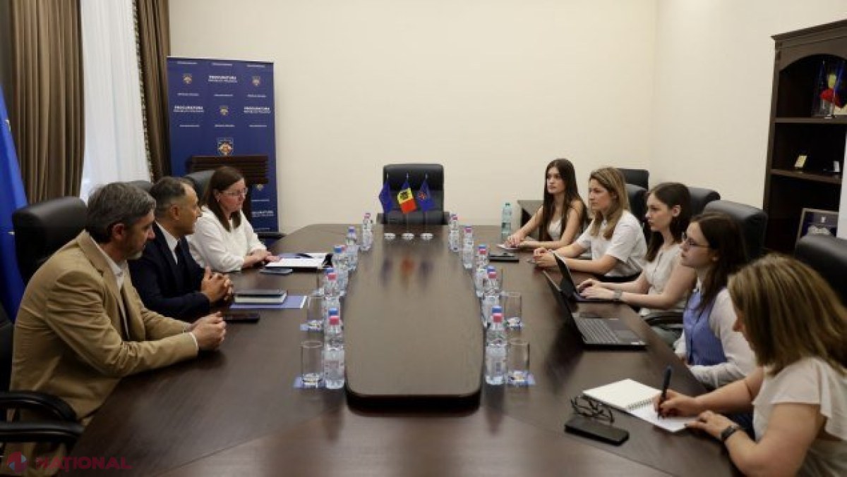 Studentă româncă la un stagiu inedit în cadrul Procuraturii Generale din Republica Moldova