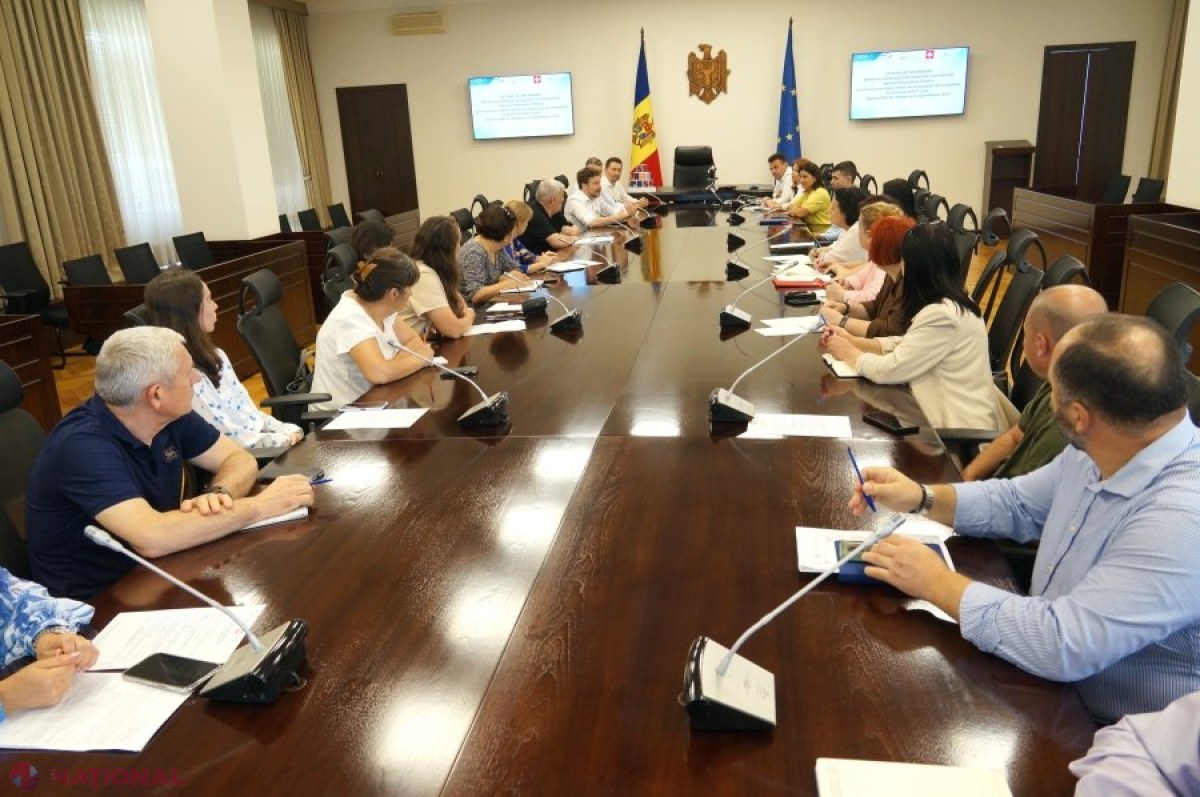 Întreprinderile de stat descoperă avantajele învățământului dual la un atelier organizat de MEC și CCI