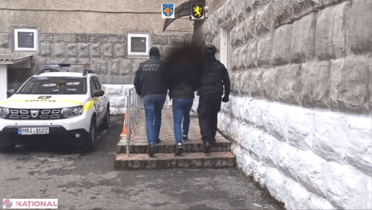 Taximetrist din Chișinău, acuzat de exploatarea sexuală a mai multor adolescente atrase cu oferte de chirie gratuită