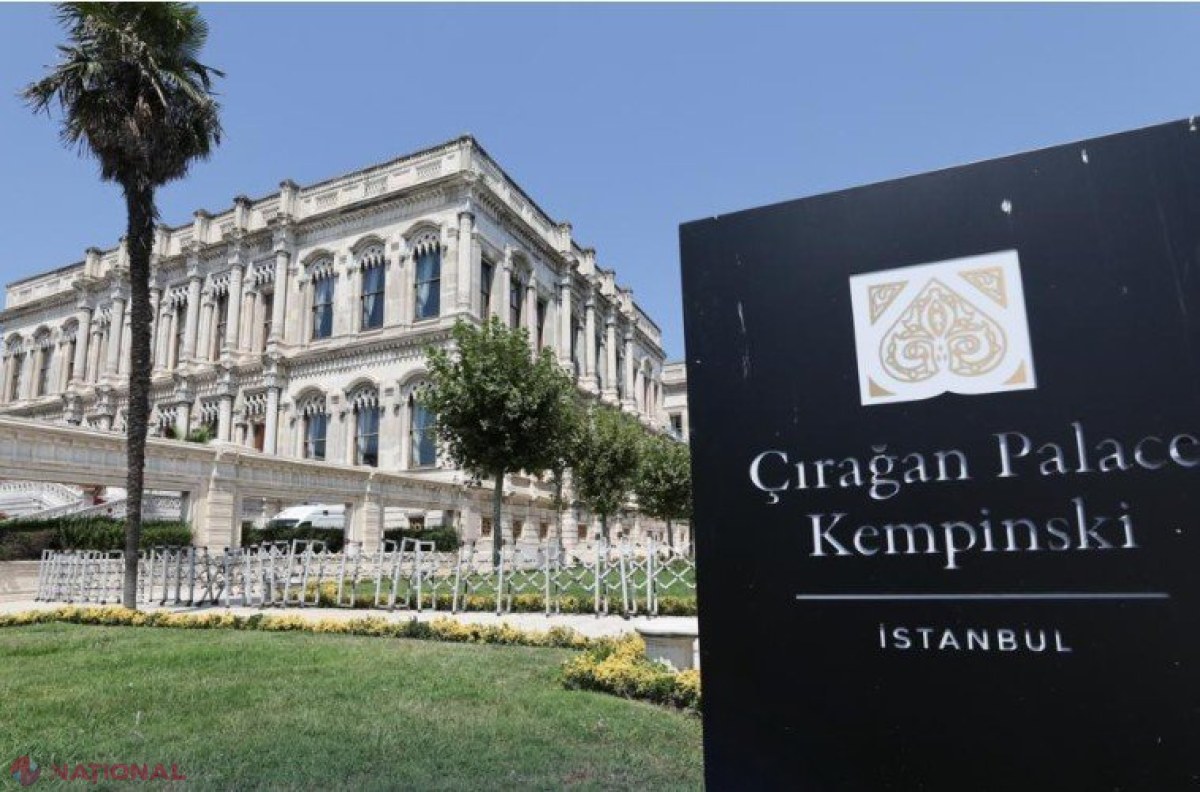Întâlnire tête-à-tête între liderii delegațiilor rusă și ucraineană la Palatul Ciragan din Istanbul