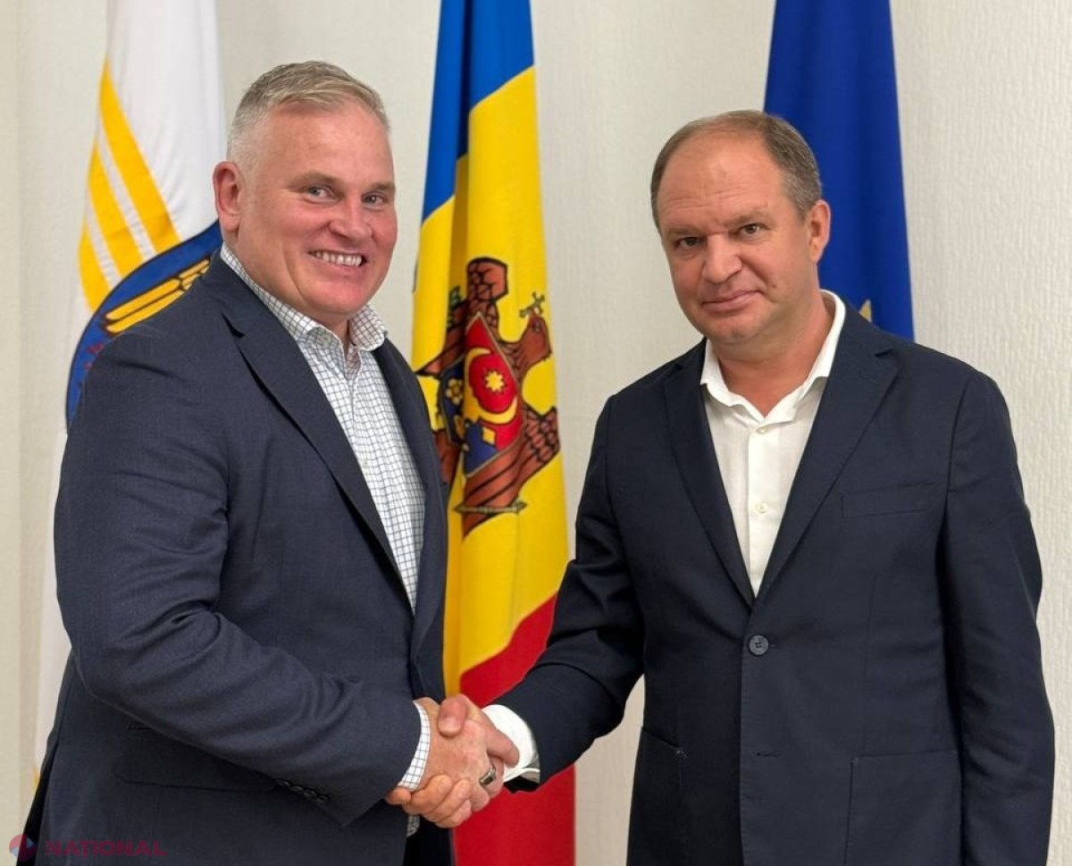 Întâlnire surprinzătoare în Chișinău: Primarul Ion Ceban și liderul suveranist american Brian Brown față în față