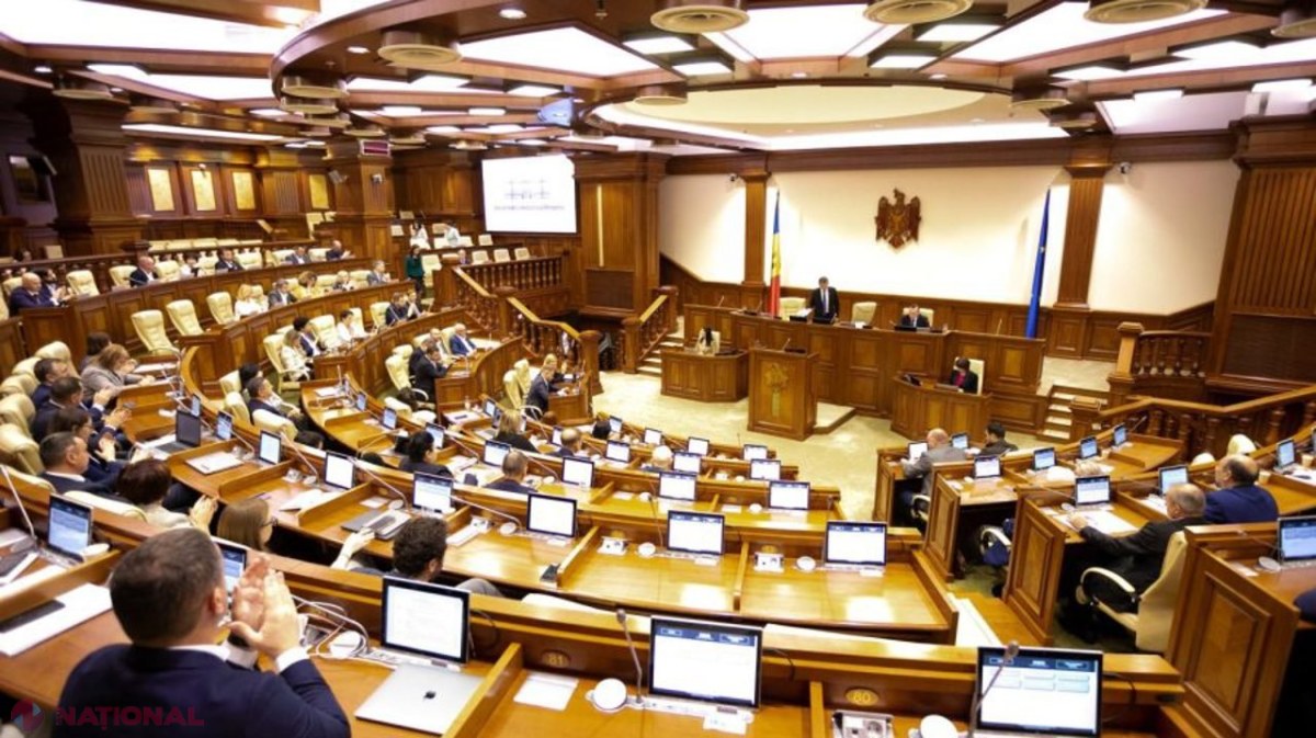 Deputații se reunesc duminică pentru depunerea jurământului noilor judecători ai Curții Constituționale