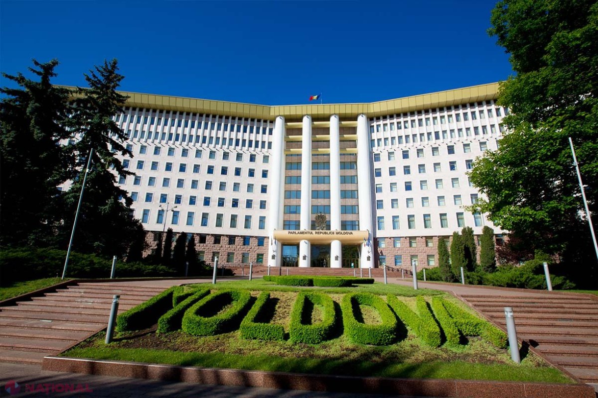 Parlamentul se întrunește pentru o sesiune specială dedicată noilor judecători ai Curții Constituționale