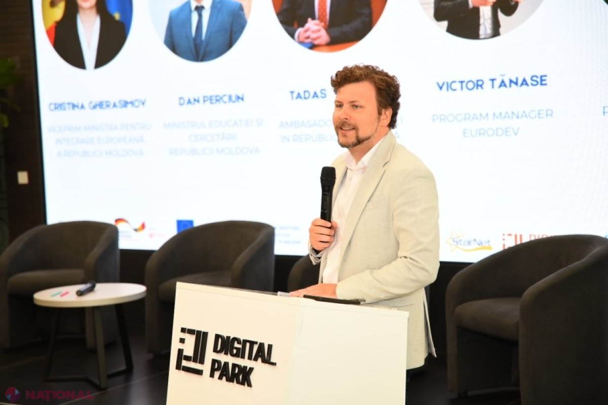 Ministrul Dan Perciun îndeamnă tinerii din diaspora să contribuie la transformarea Republicii Moldova într-o istorie de succes