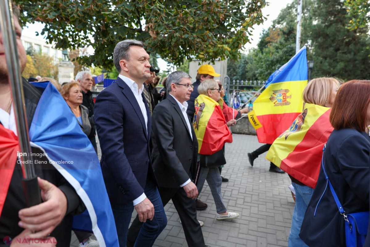 PAS încheie campania cu un marș simbolic pentru Europa în centrul capitalei