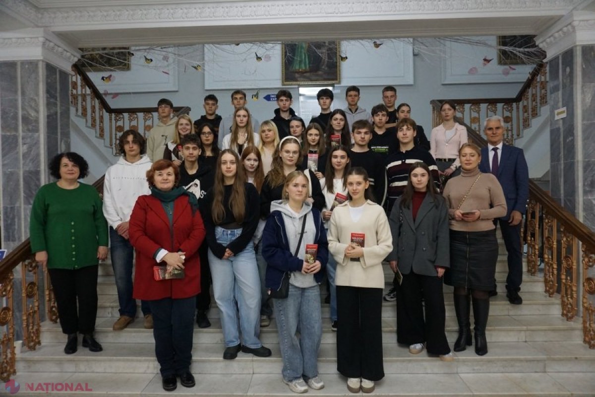 Elevii din Bălți și Taraclia explorează trecutul la Muzeul Național de Istorie a Moldovei și participă la o lecție publică despre represiunile politice