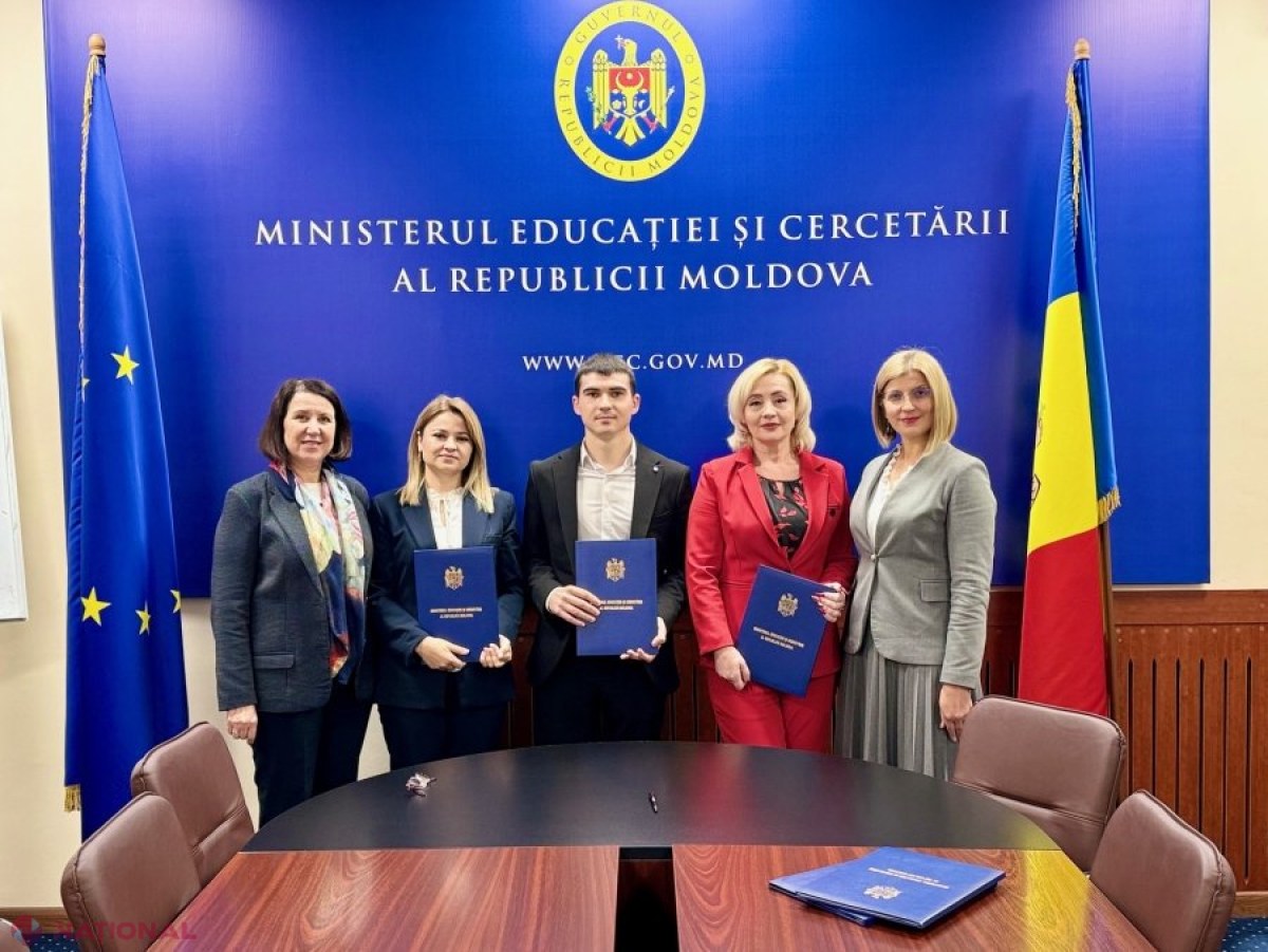 Noi funcționari publici din Ministerul Educației și Cercetării au depus jurământul de credință în prezența Galinei Rusu