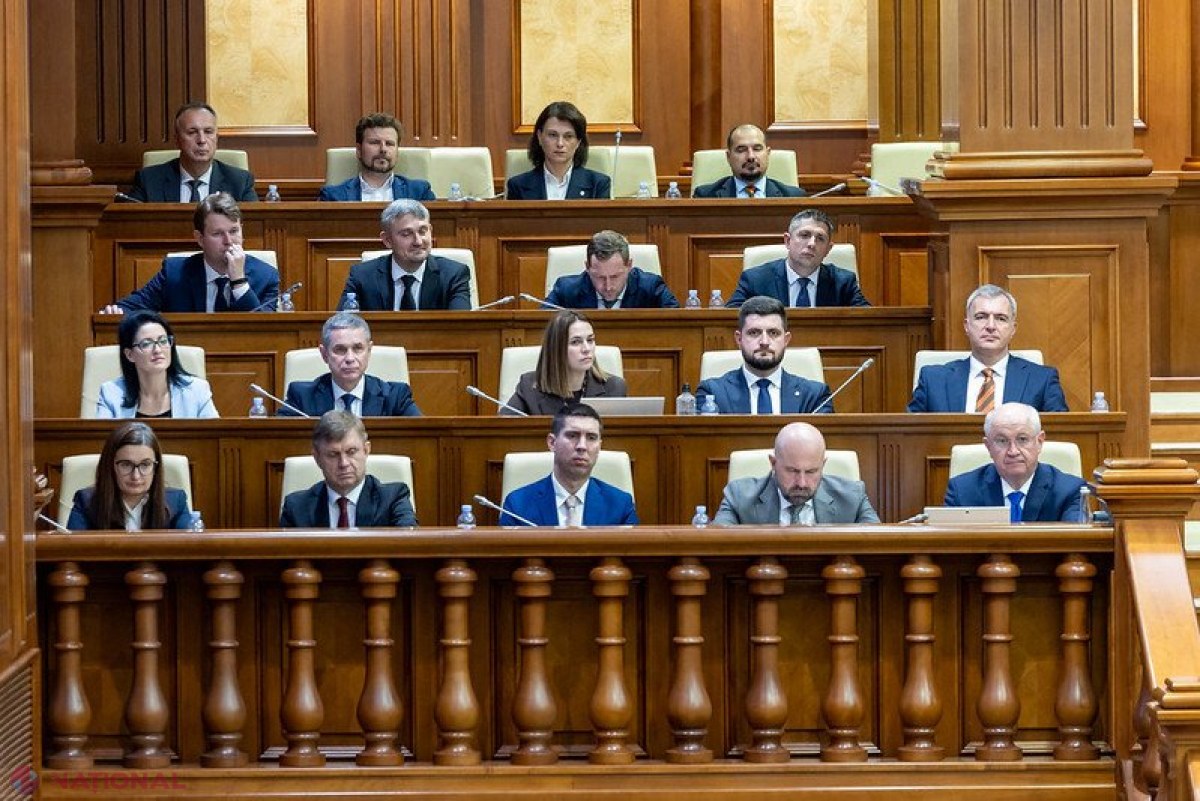 Guvernul Munteanu a trecut de Parlament: urmează învestirea în prezența Maiei Sandu și a președintelui Parlamentului