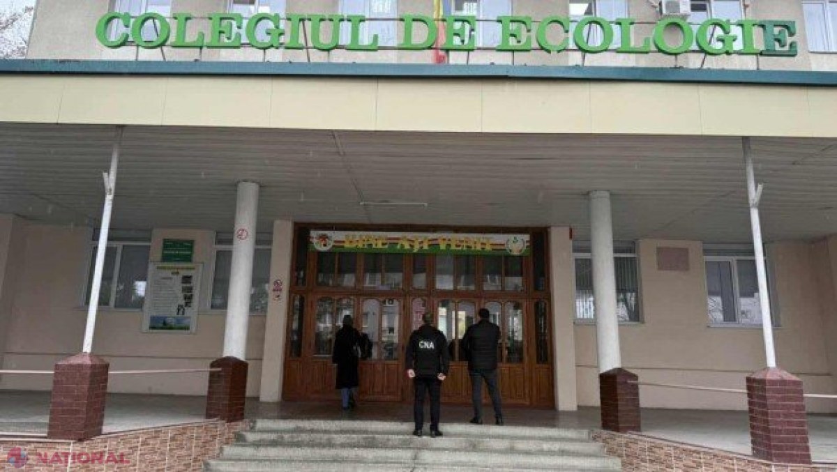 INTERCEPTĂRI // Scandal de corupție în învățământ - vindeau teze de licență: Decan de la USM și director de colegiu, printre suspecți!