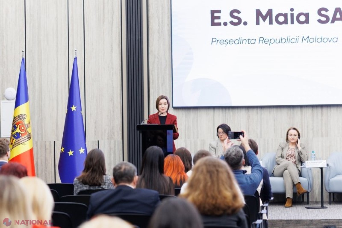 Maia Sandu îndeamnă la solidaritate între presă și instituții pentru apărarea democrației în fața manipulării