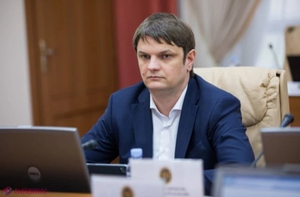 Fostul vicepremier Spînu, în PERICOL. Secretarul general al Aparatului Președintelui R. Moldova a fost AMENINȚAT în fața casei de o persoană necunoscută și cu MASCĂ pe față