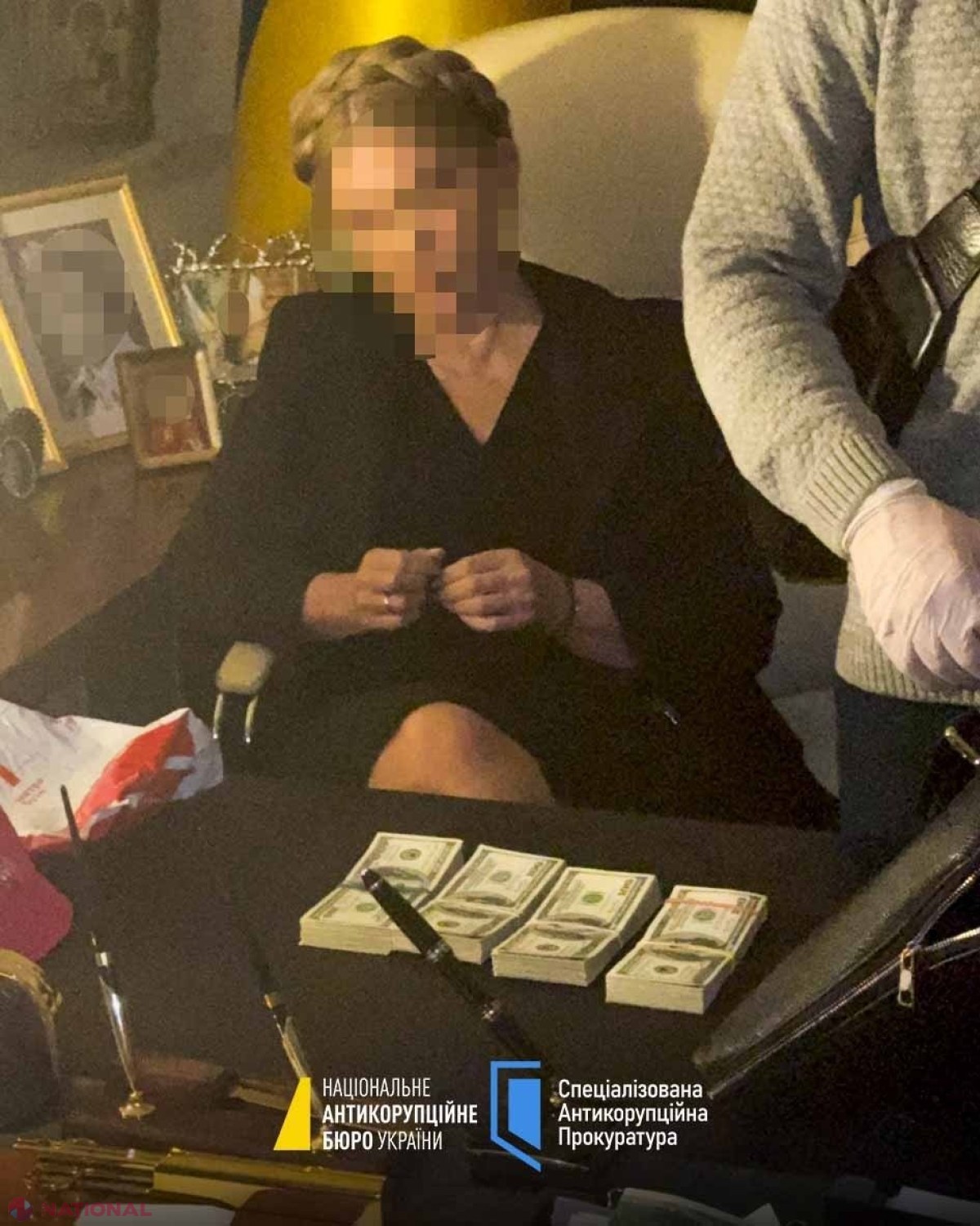 Iulia Timoşenko denunţă descinderea în forţă la sediul Batkivşcina, în timp ce NABU publică imagini cu teancuri de dolari găsiţi în birou