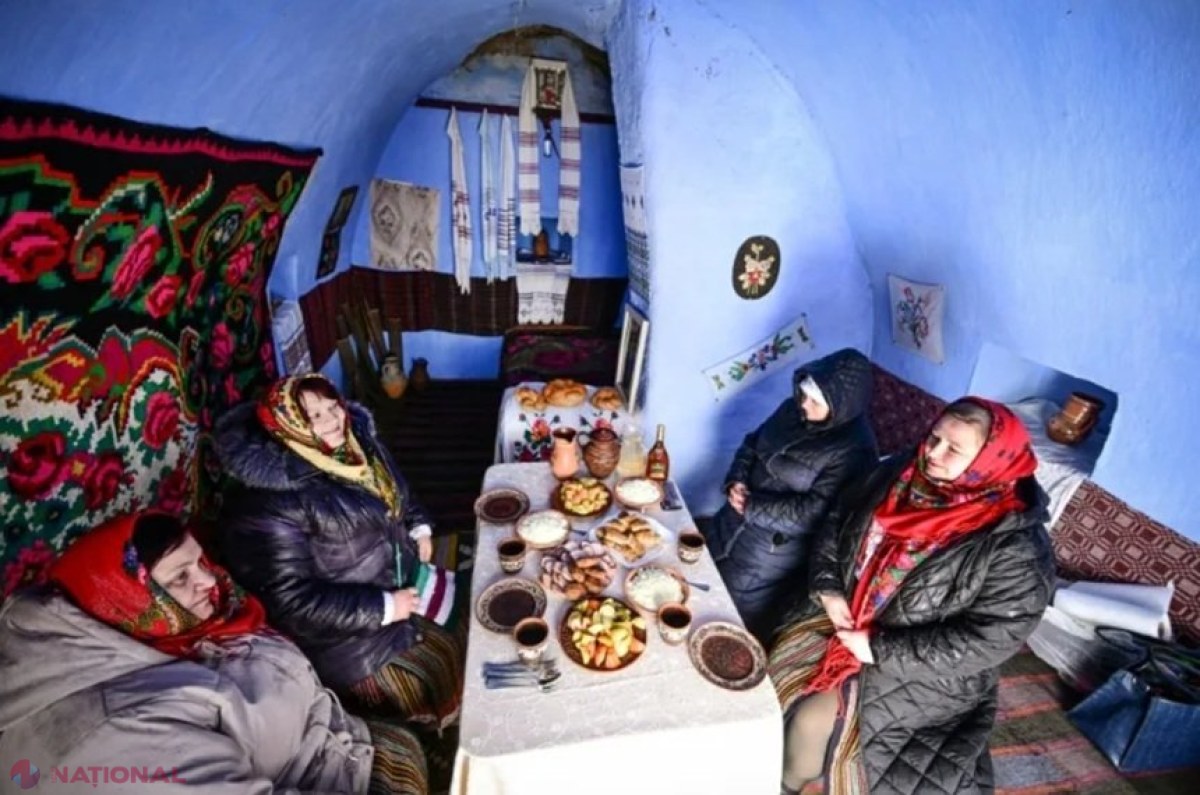 Satul „hobbiţilor” din Rogojeni vrea să renască prin turism rural şi tradiţii moldoveneşti