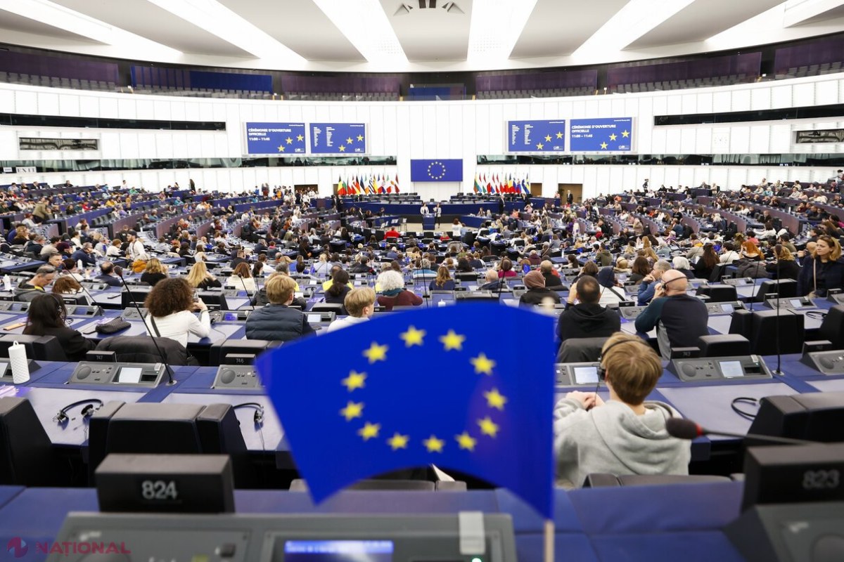 Parlamentul European blochează acordul comercial cu SUA în replica la presiunile lui Donald Trump, în timp ce naţionaliştii europeni se rup în două