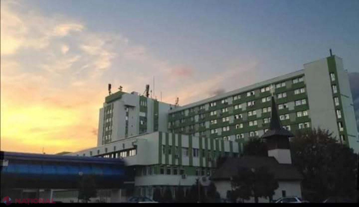Suporterul grec operat la Timișoara, în stare stabilă după intervenția la coloană, nu poate fi transferat în Grecia