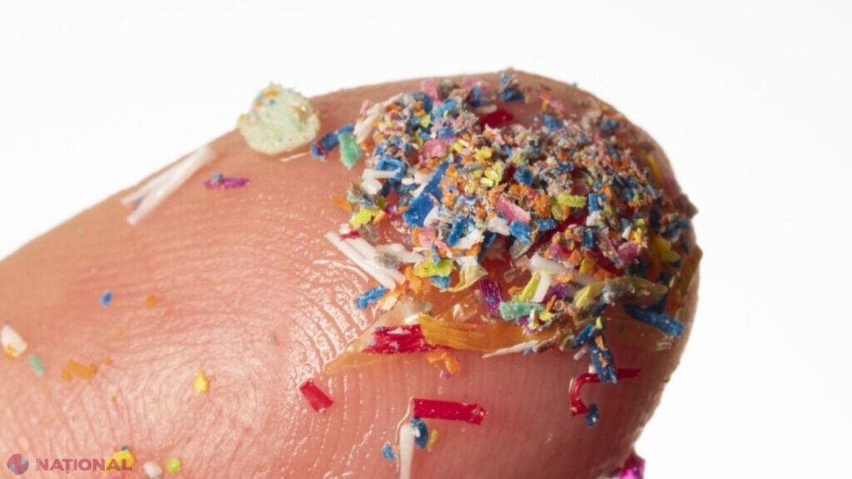 Microplasticele din aer, nou pericol pentru plămâni: inflamații, leziuni și risc crescut de cancer respirator