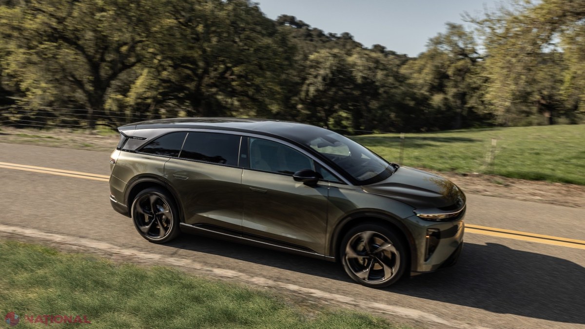 Lucid Motors concediază 12% din angajați în timp ce accelerează producția SUV‑ului Gravity și intră pe piața robotaxi