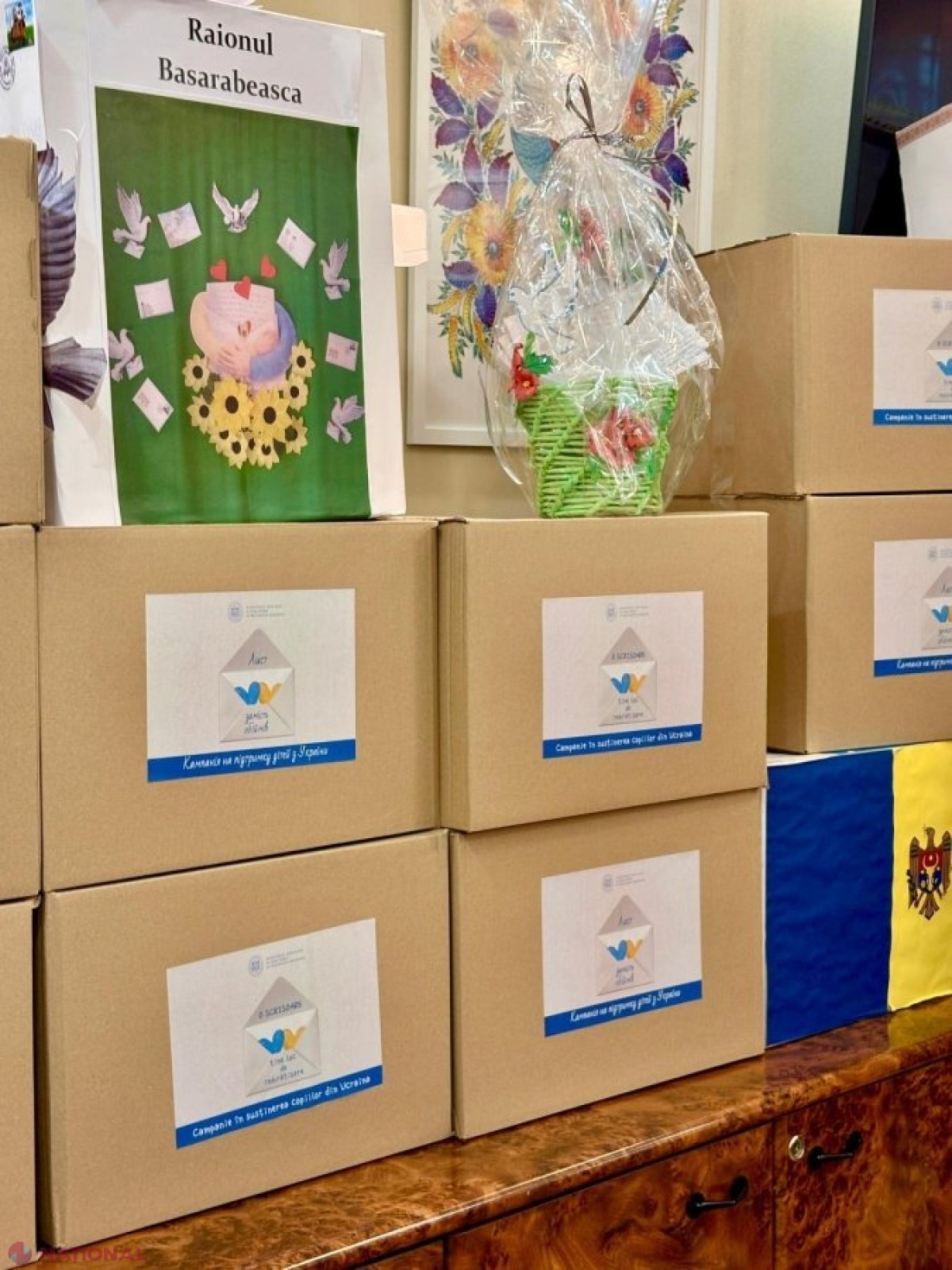 20.000 de scrisori ale elevilor din Moldova, mesaj de sprijin pentru copiii din Ucraina prin Ambasada de la Chișinău