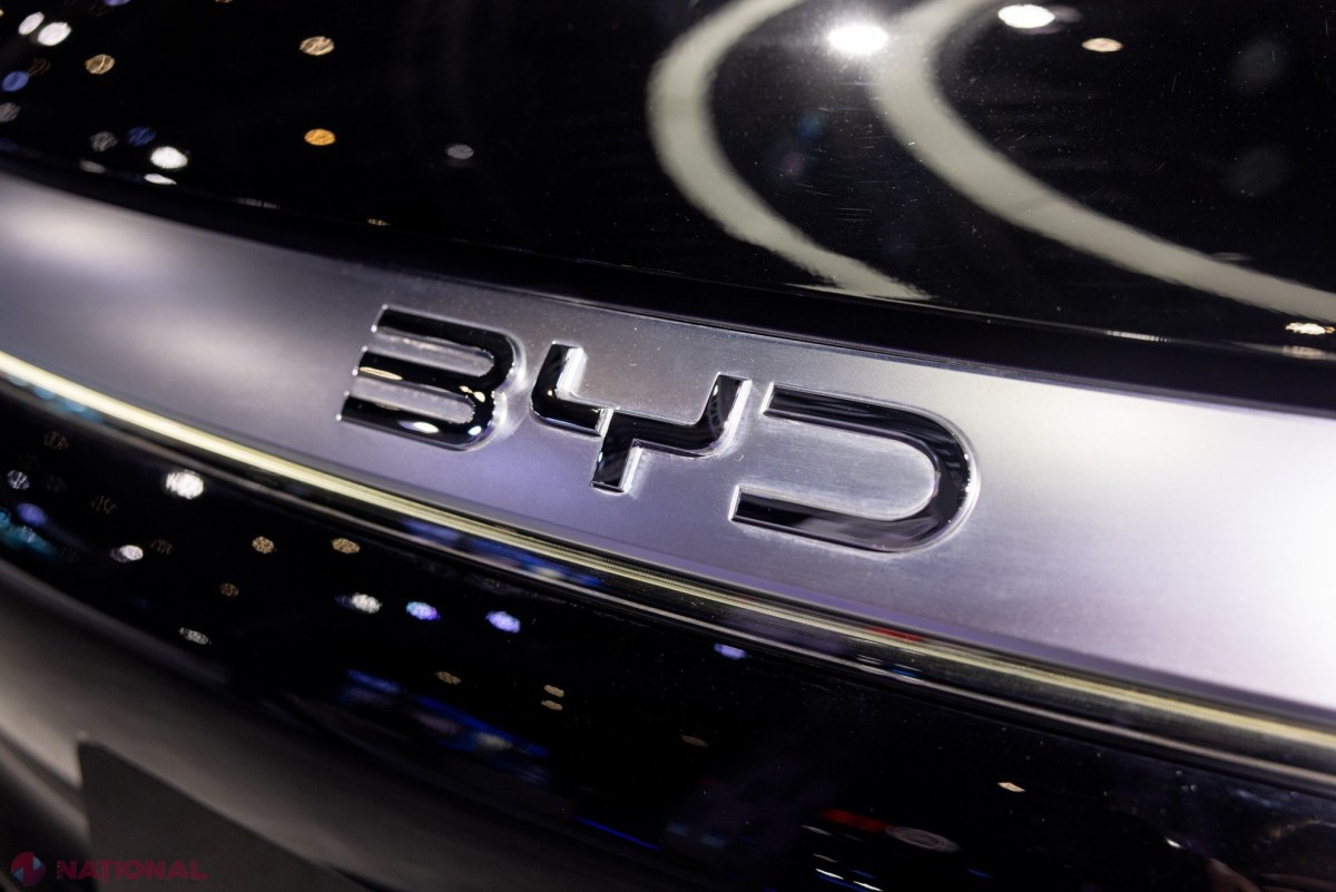 BYD lansează bateria Blade 2.0 care promite încărcare de la 10% la 70% în 5 minute, dar doar la noile stații Flash Charging