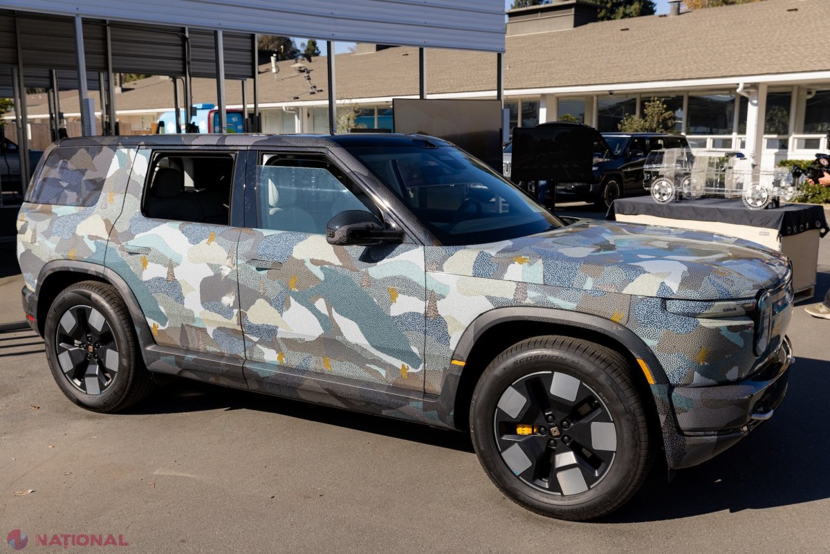 Rivian mizează totul pe SUV-ul electric R2: lansare fulger și ținte agresive de vânzări în SUA