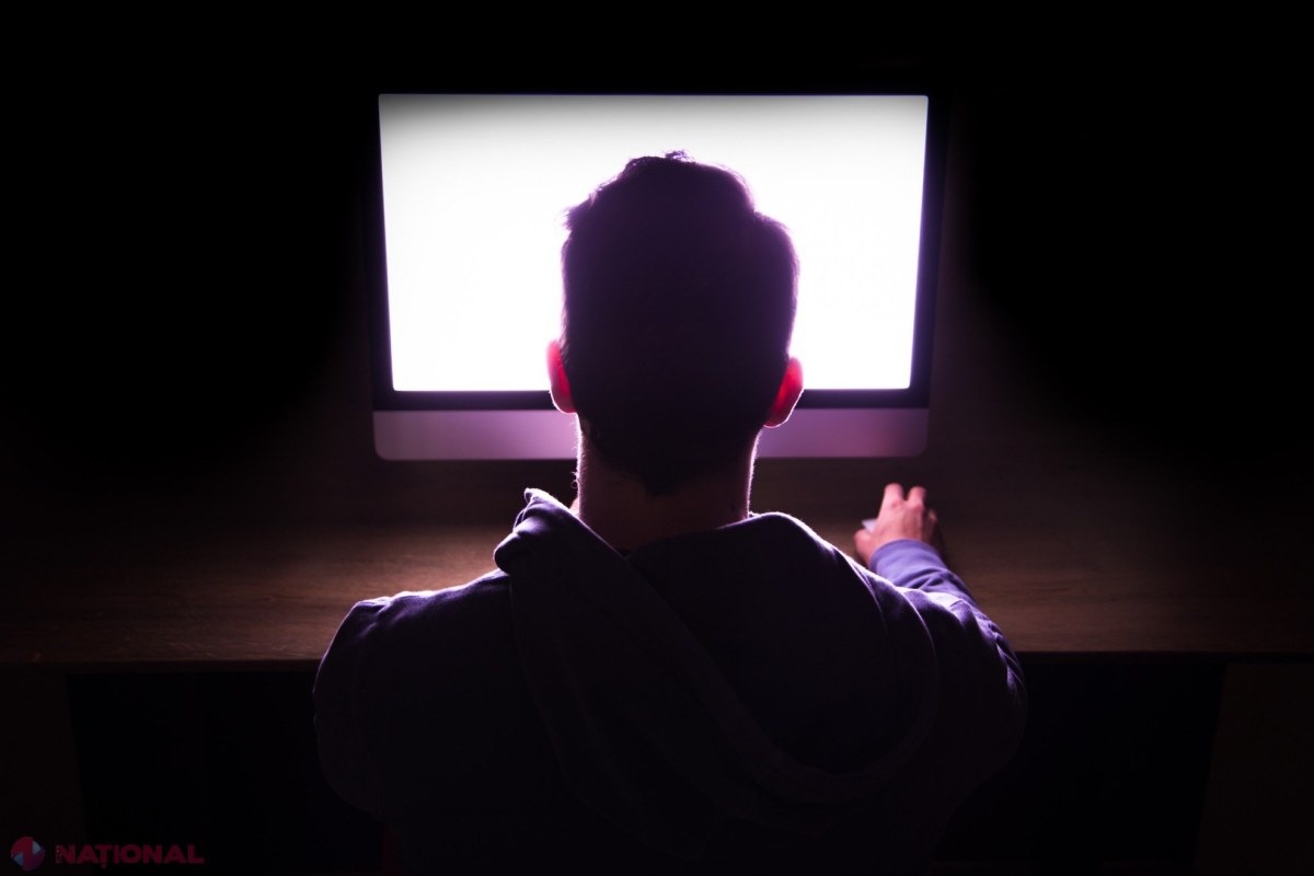 Avocatul care anchetează cazurile de „psihoză AI” avertizează: urmează atacuri cu victime multiple provocate de chatboți
