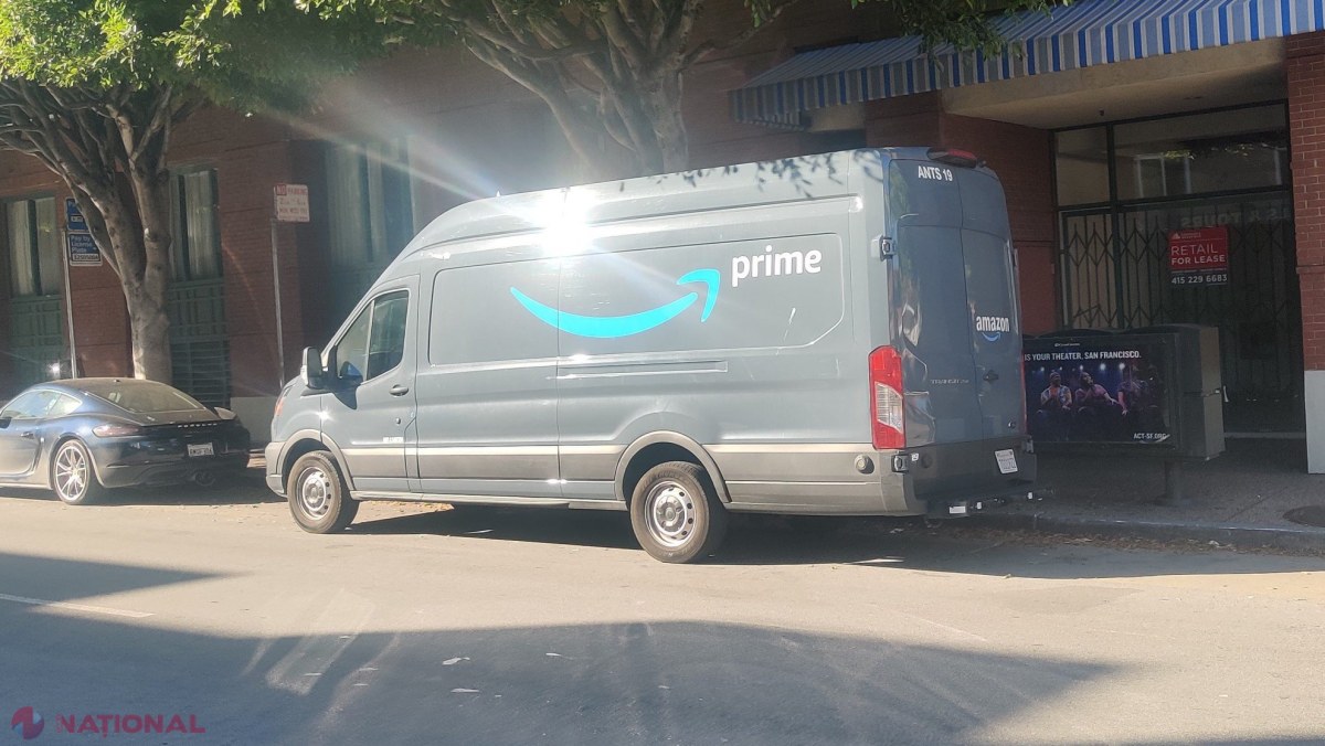 Amazon introduce suprataxă de combustibil de 3,5% pentru vânzătorii FBA, pe fondul scumpirii petrolului din cauza războiului din Iran
