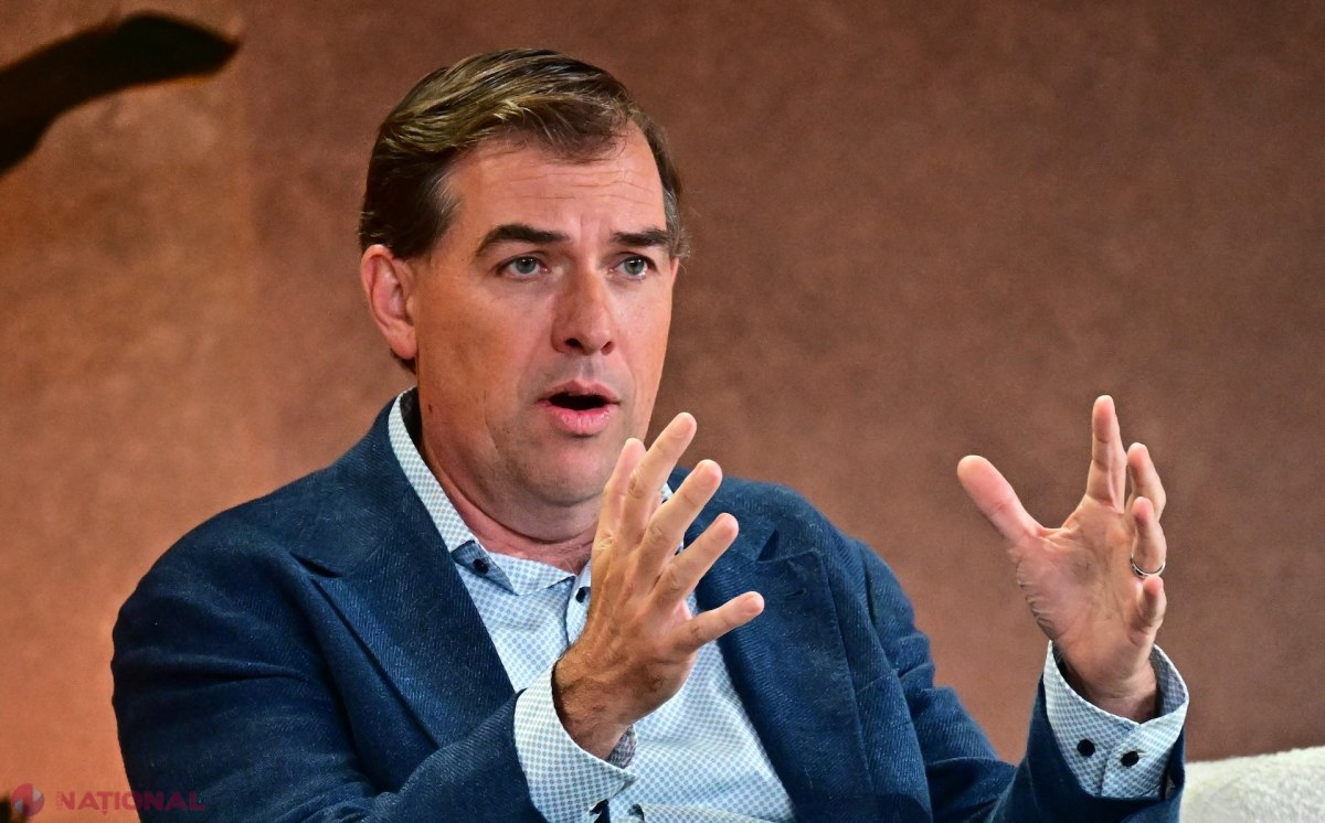 Șeful AWS justifică investițiile de zeci de miliarde în Anthropic și OpenAI: de ce acest „conflict de interese” este strategia normală pentru Amazon