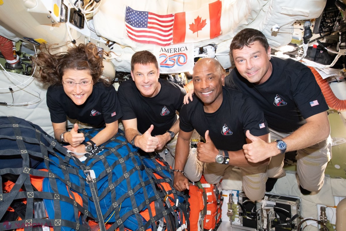 Artemis II, prima misiune NASA spre orbita Lunii după 50 de ani, încheiată cu o amerizare perfectă în Pacific