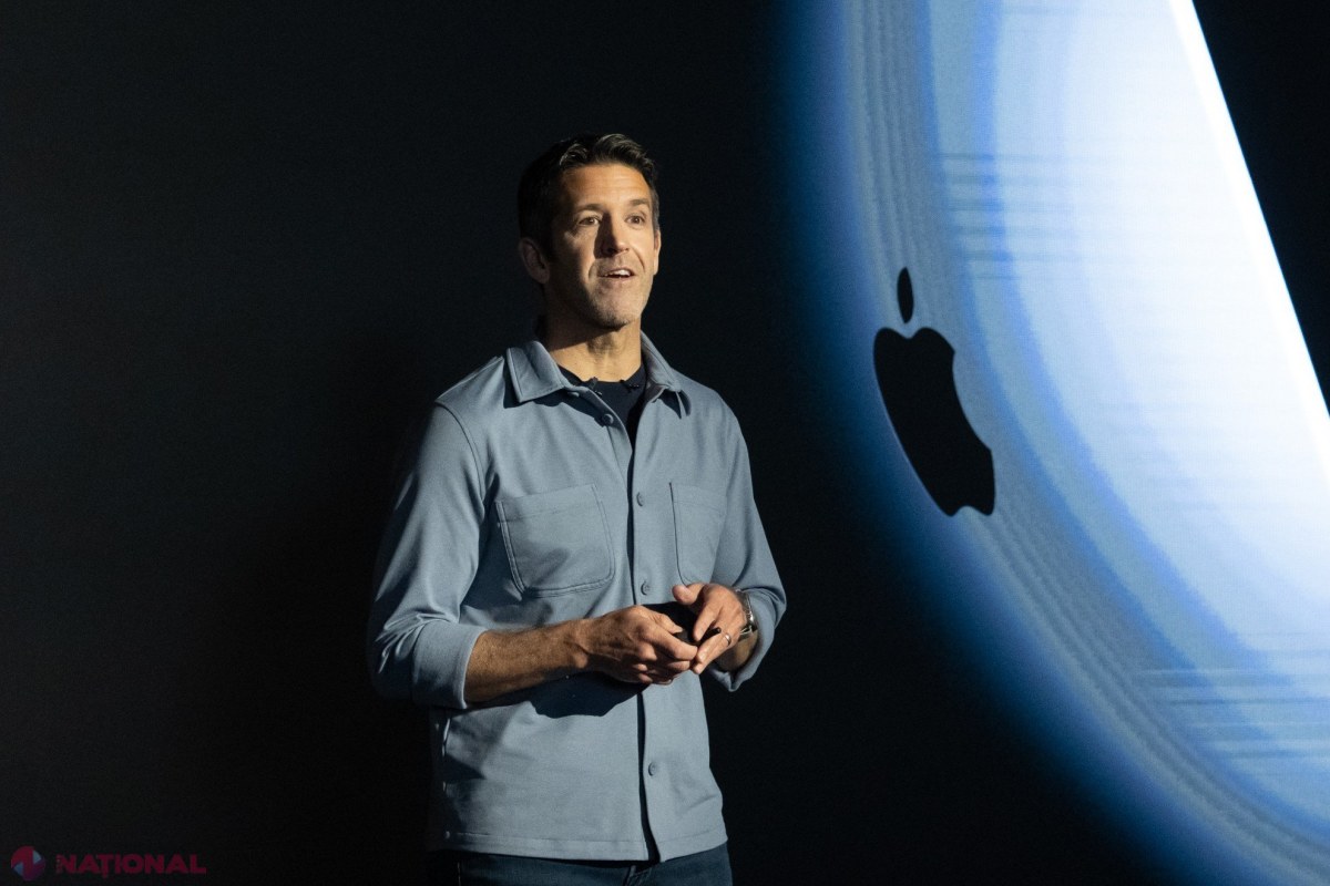 Cine este John Ternus, inginerul discret care îl înlocuiește pe Tim Cook la șefia Apple